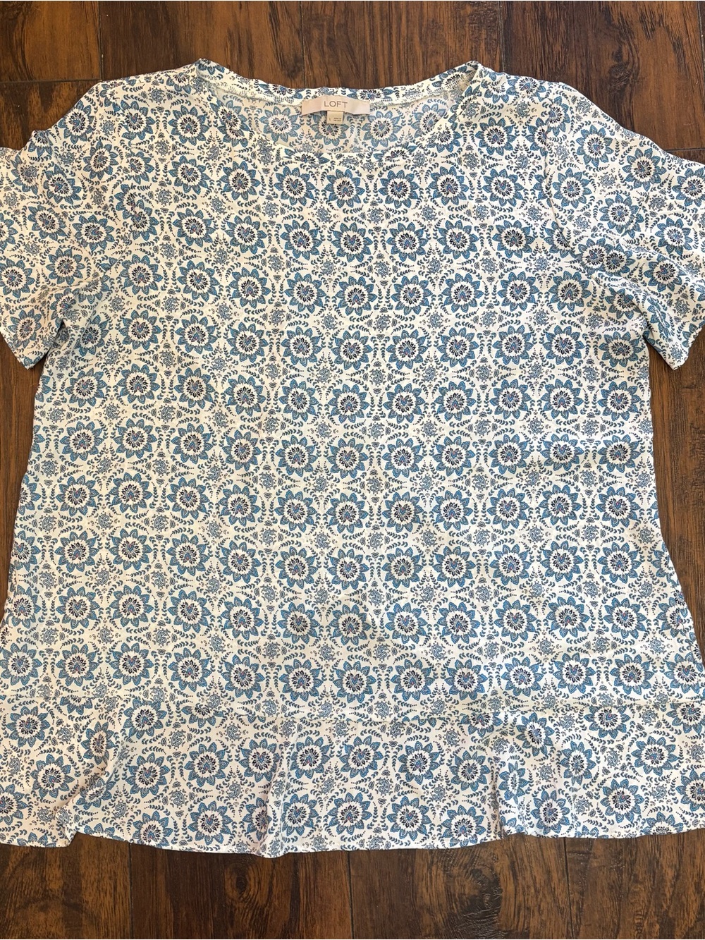 Women’s LOFT Blue and White Ruffle Blouse Size Large